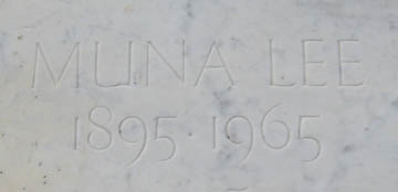 Gravestone of Muna Lee.