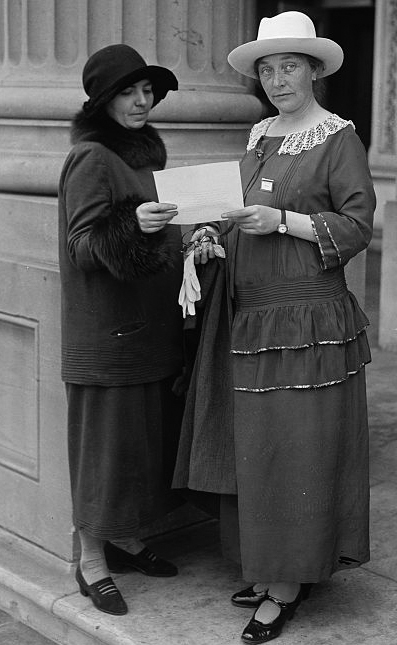 Lee (left) and Louise Schroeder at Inter-Parliamentary Union in Geneva, October 1925